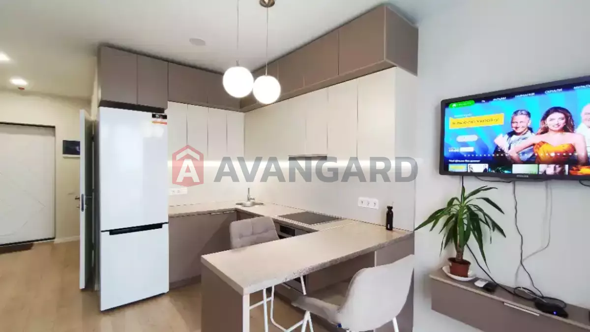 1 ��. ��������, 38/-/- ��. �., 10/15 ������ ���� 5