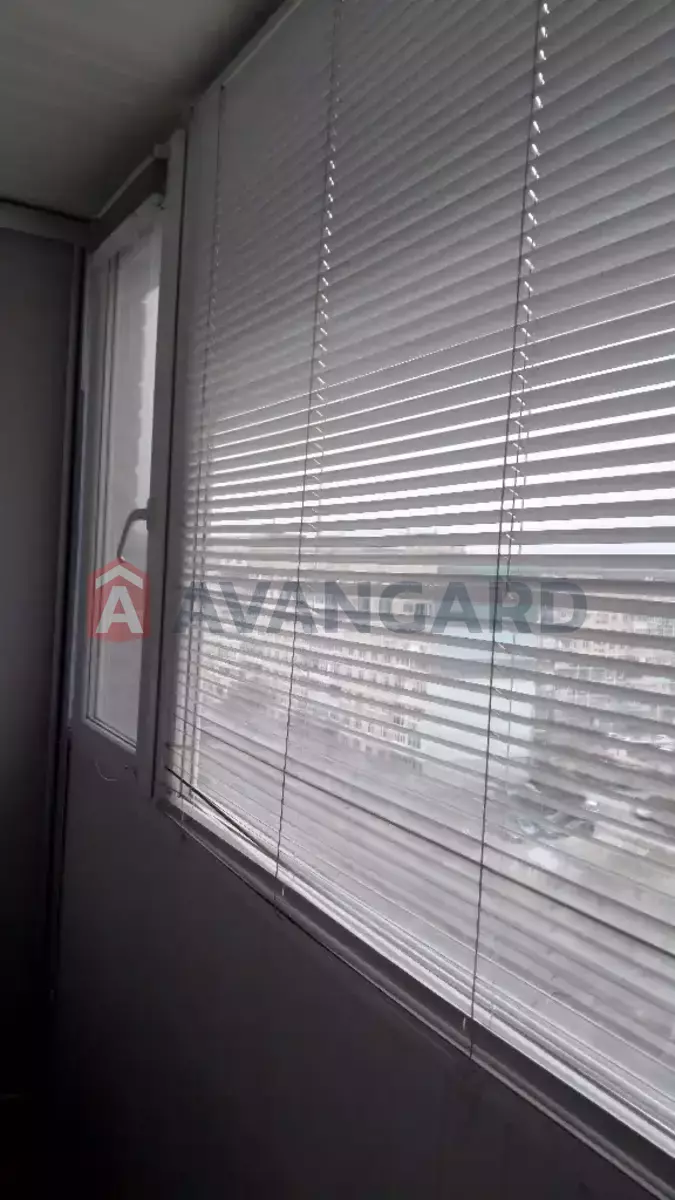 2 ����. ��������, 50/-/10 ��. �., 9/14 ���� ���� 23