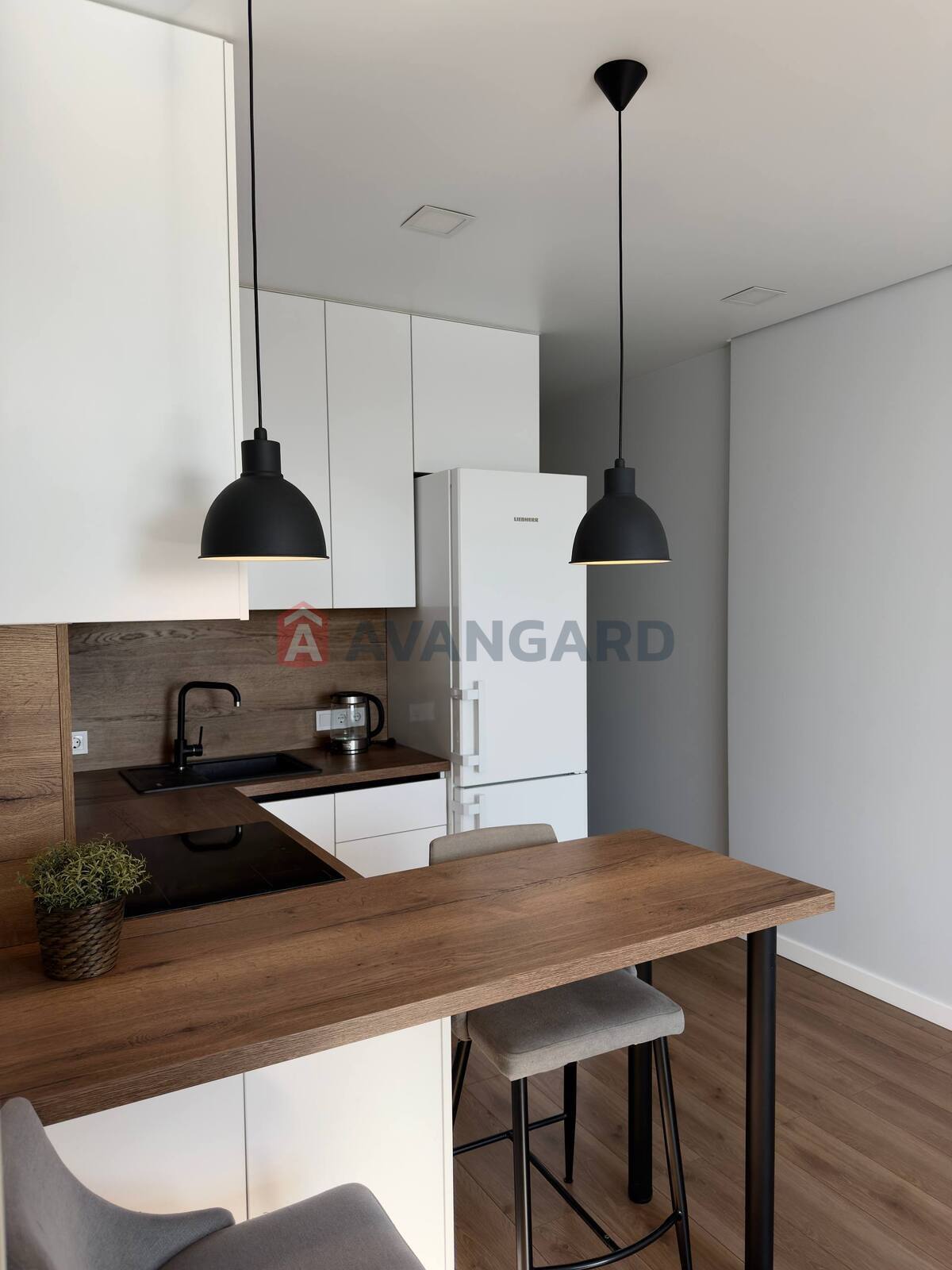 1 ��. ��������, 47/23/16 ��. �., 9/16 ������ ���� 4