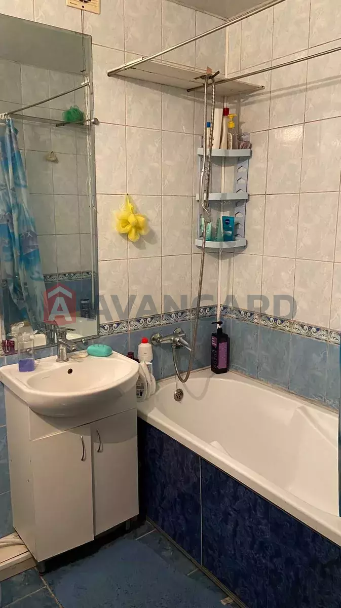 1 ����. ��������, 60/-/5 ��. �., 1/5 ���� ���� 4