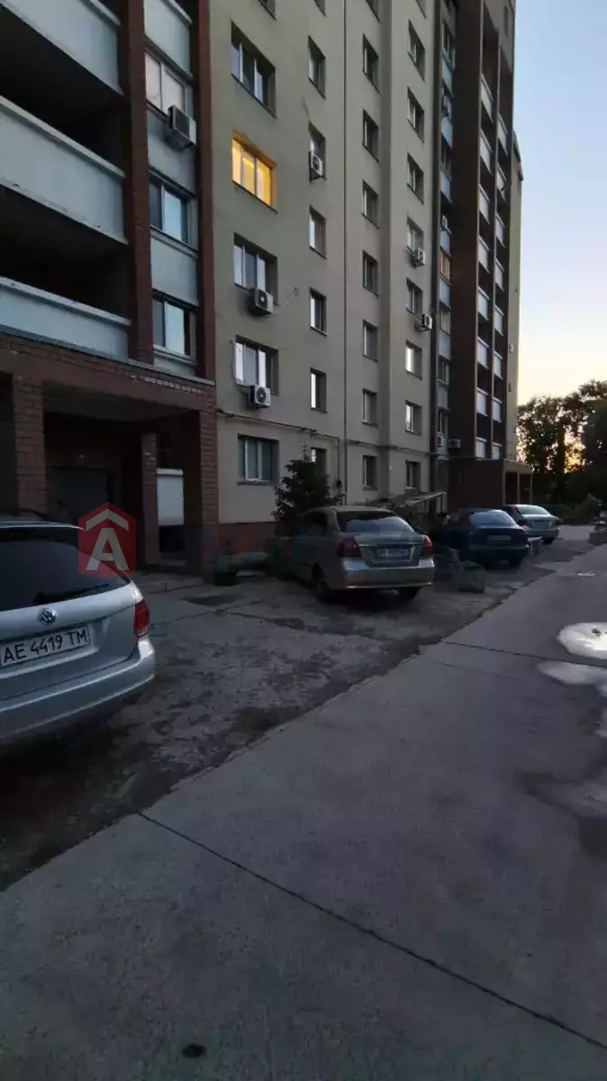 2 ��. ��������, 64/-/10 ��. �., 6/10 ������ ���� 15