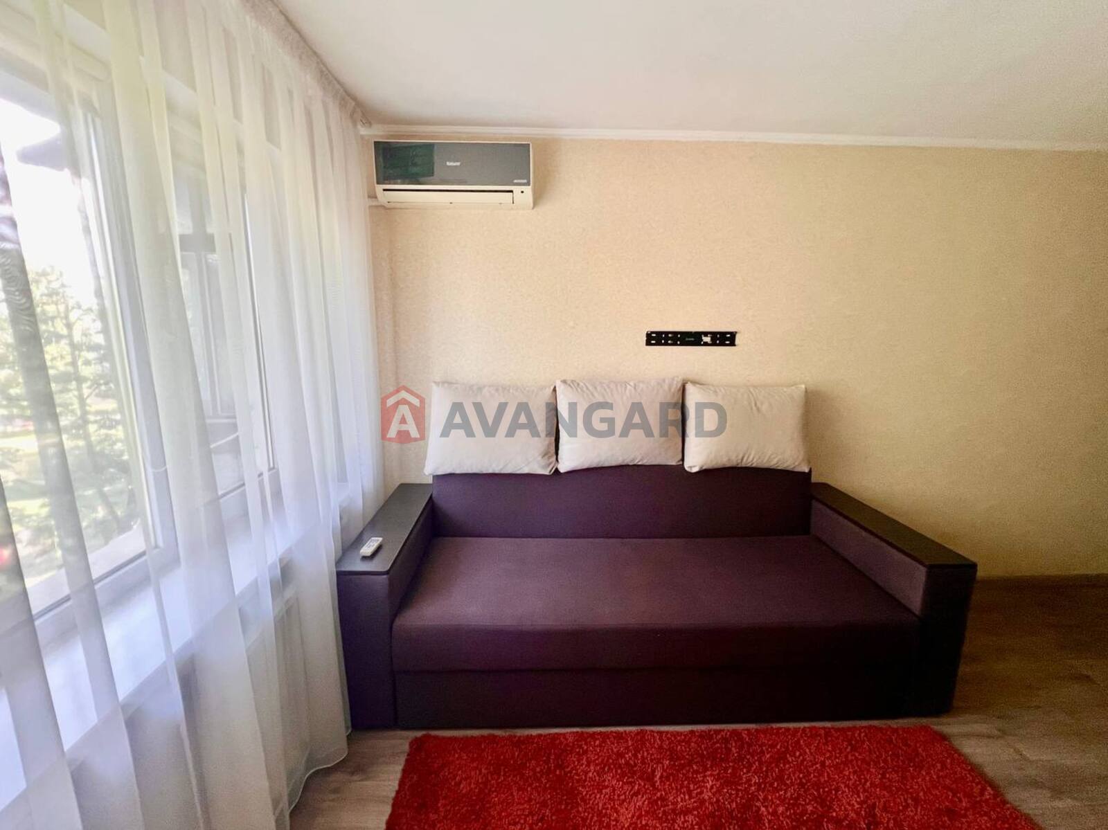 1 ����. ��������, 30/18/7 ��. �., 3/5 ���� ���� 3