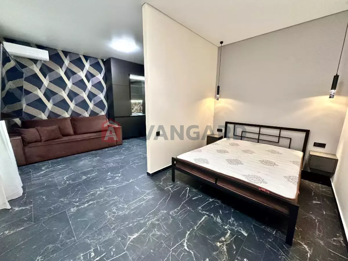 1 ����. ��������, 39/10/15 ��. �., 2/6 ���� ���� 8