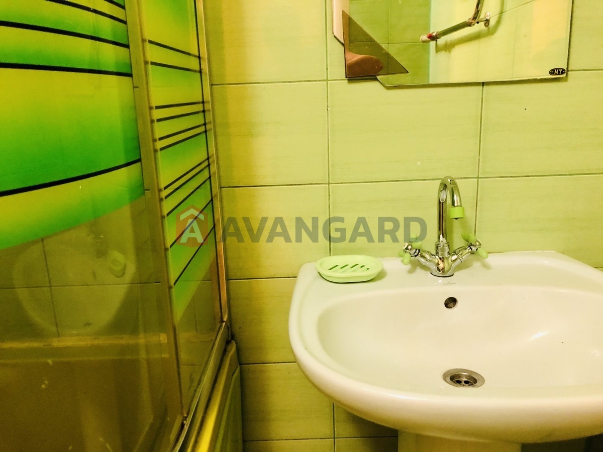 3 ��. ��������, 63/39/- ��. �., 9/9 ������ ���� 2