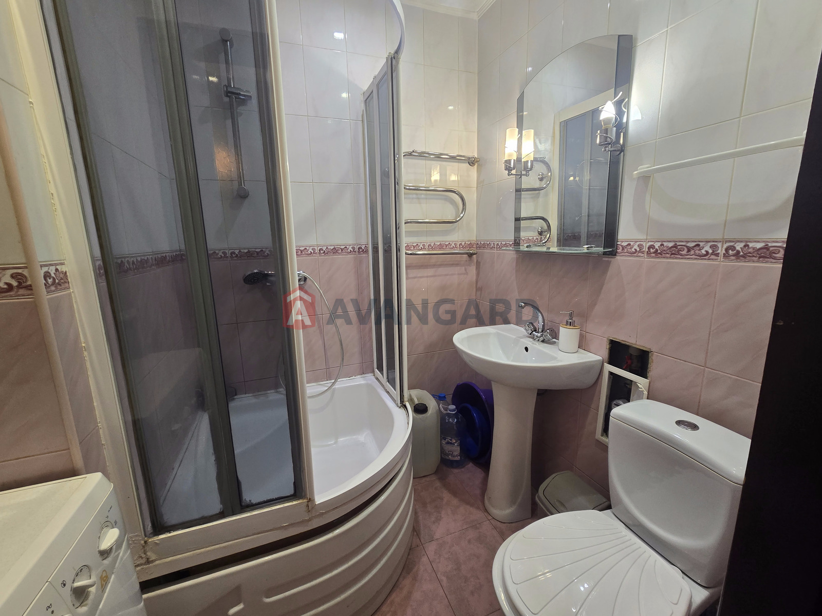 1 ����. ��������, 32/-/- ��. �., 5/5 ���� ���� 11