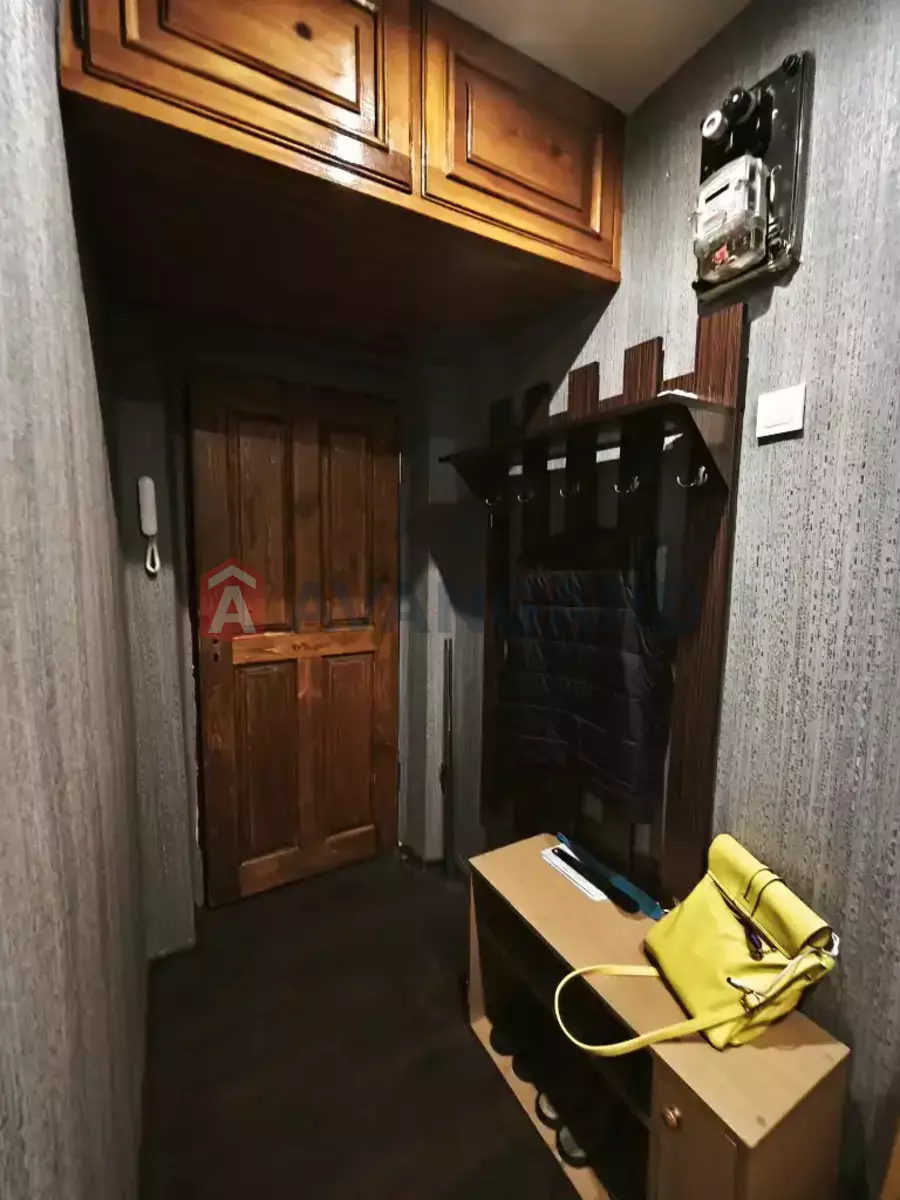 1 ��. ��������, 32/18/7 ��. �., 5/5 ������ ���� 4
