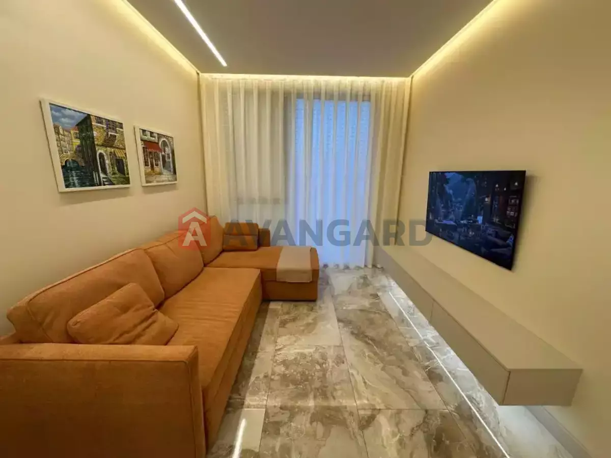 2 ��. ��������, 58/30/25 ��. �., 5/18 ������ ���� 5