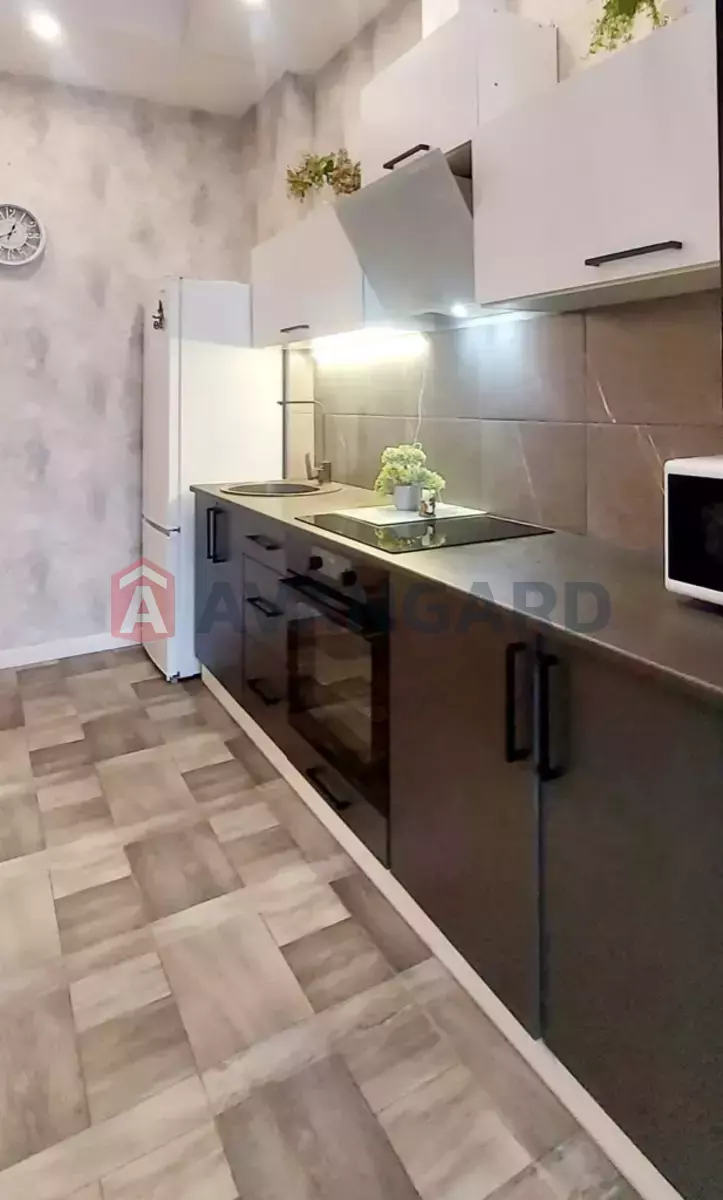 2 ��. ��������, 45/-/- ��. �., 4/18 ������ ���� 5