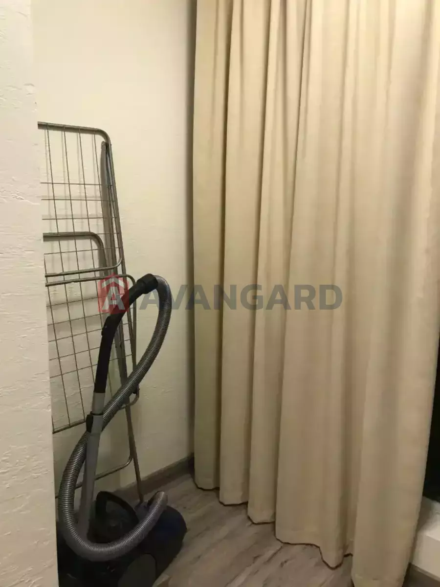 2 ��. ��������, 45/-/- ��. �., 7/9 ������ ���� 8
