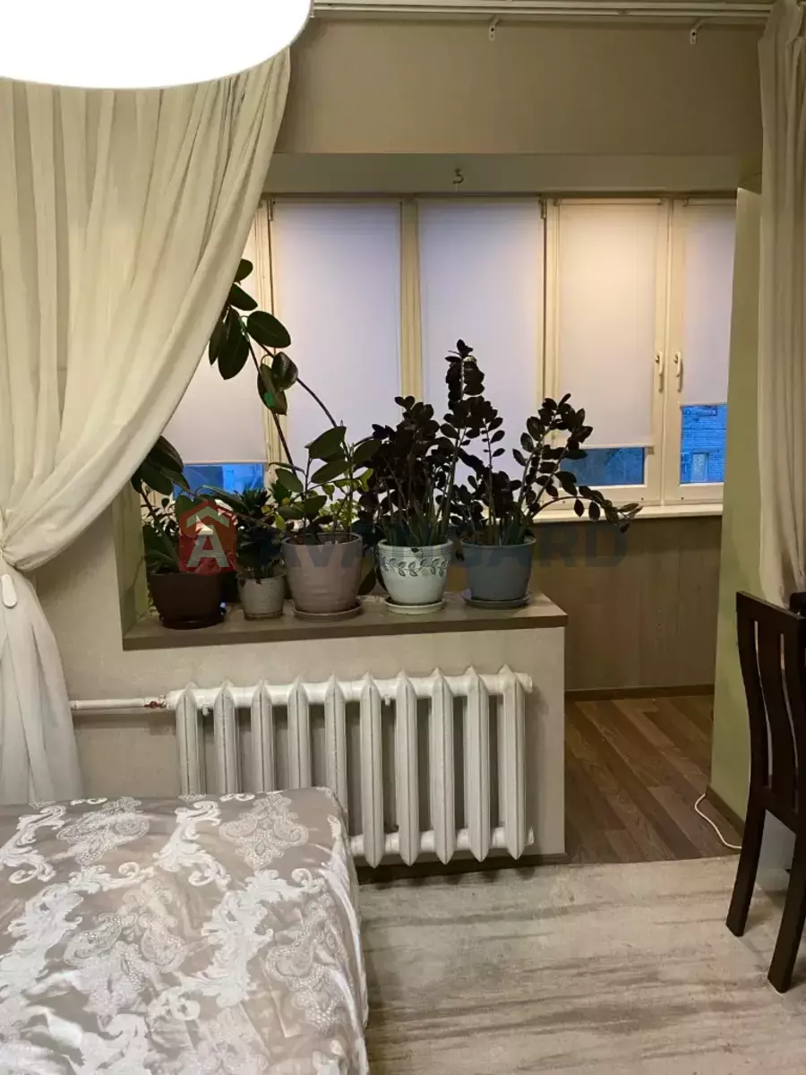 4 . , 83/-/10 . ., 2/10   9