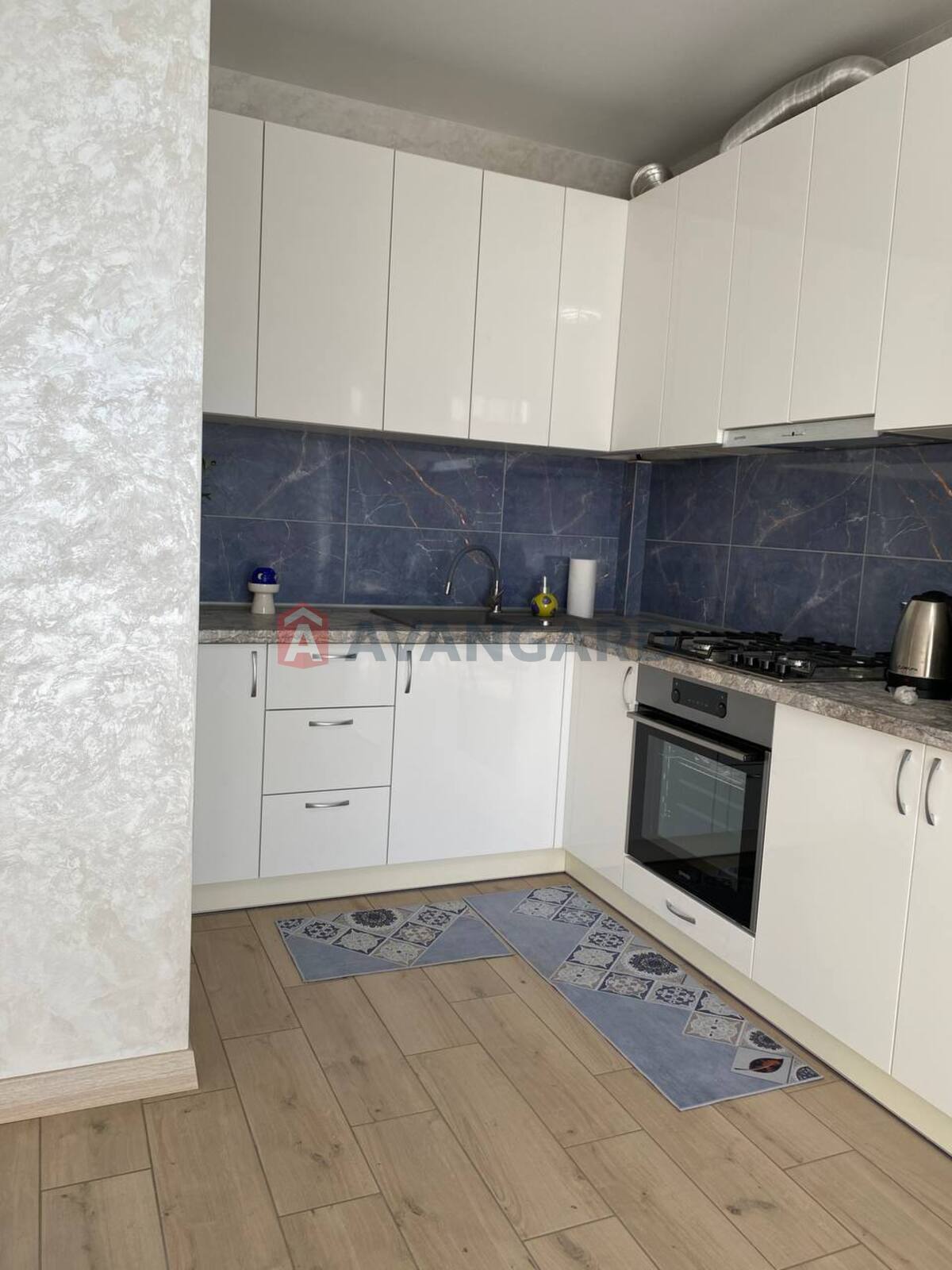 1 ����. ��������, 41,4/14,9/15,5 ��. �., 3/3 ���� ���� 14