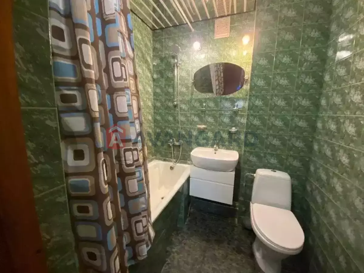 3 ��. ��������, 71/50/8 ��. �., 4/9 ������ ���� 20