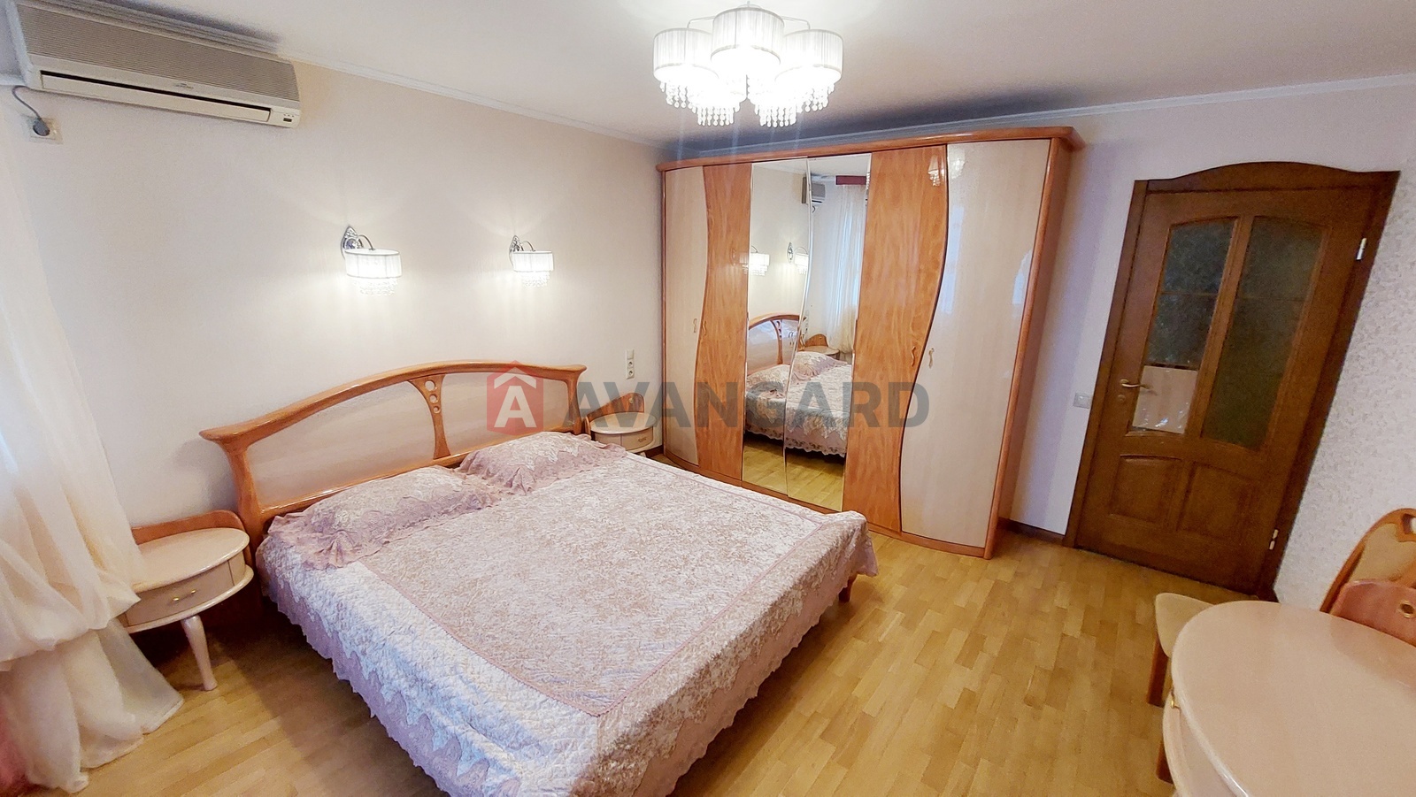 3 ��. ��������, 90/60/12 ��. �., 3/6 ������ ���� 7