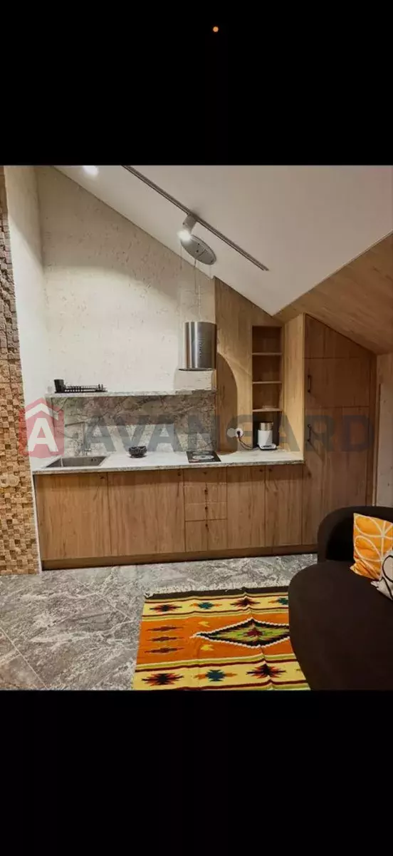 2 ��. ��������, 42/-/42 ��. �., 3/3 ������ ���� 5