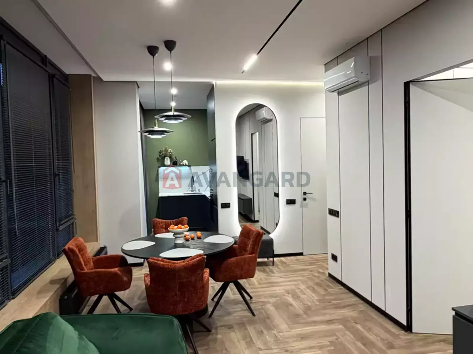 2 ��. ��������, 50/20/20 ��. �., 6/8 ������ ���� 6