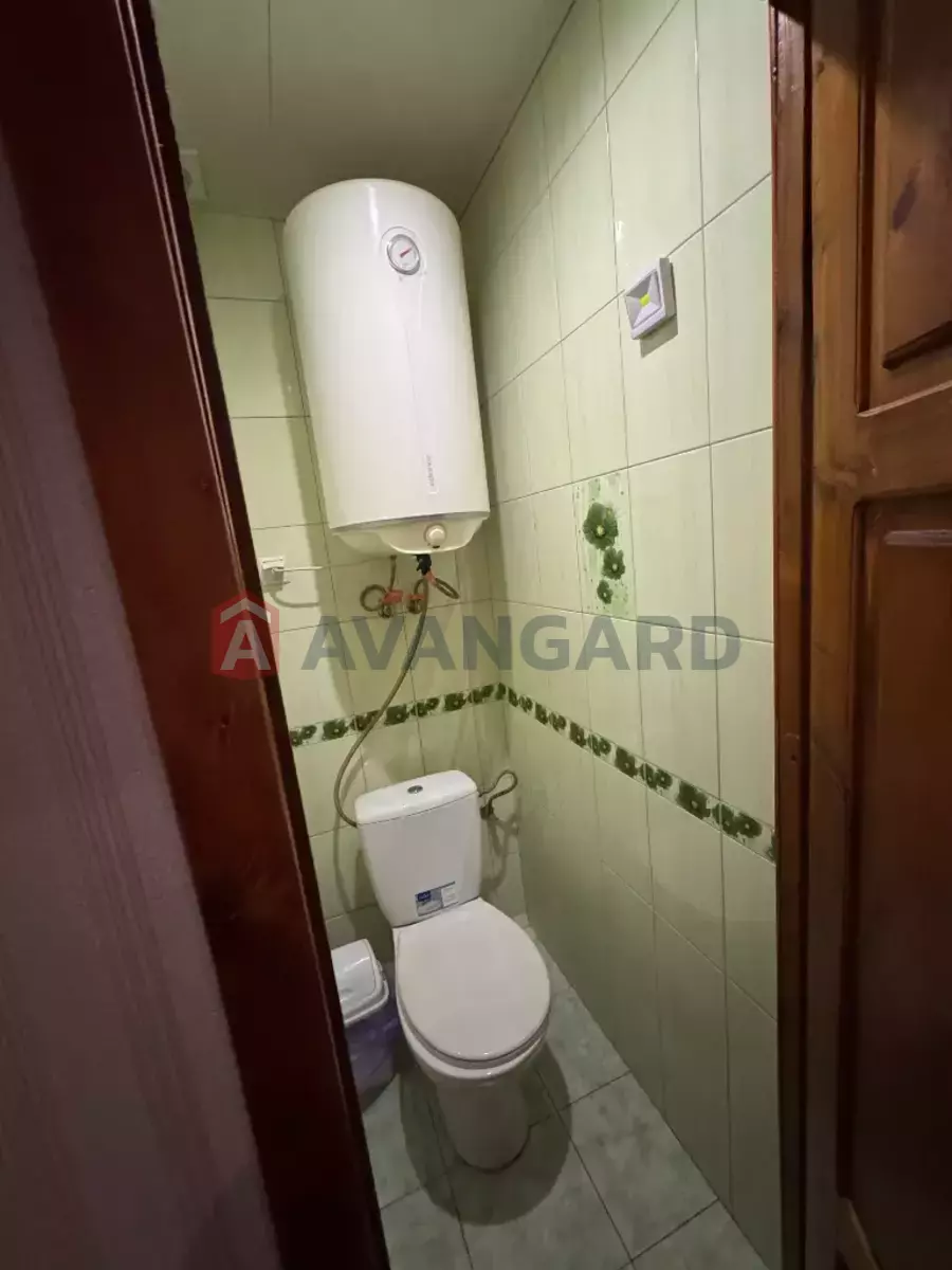 2 ��. ��������, 48/26/8 ��. �., 9/9 ������ ���� 7