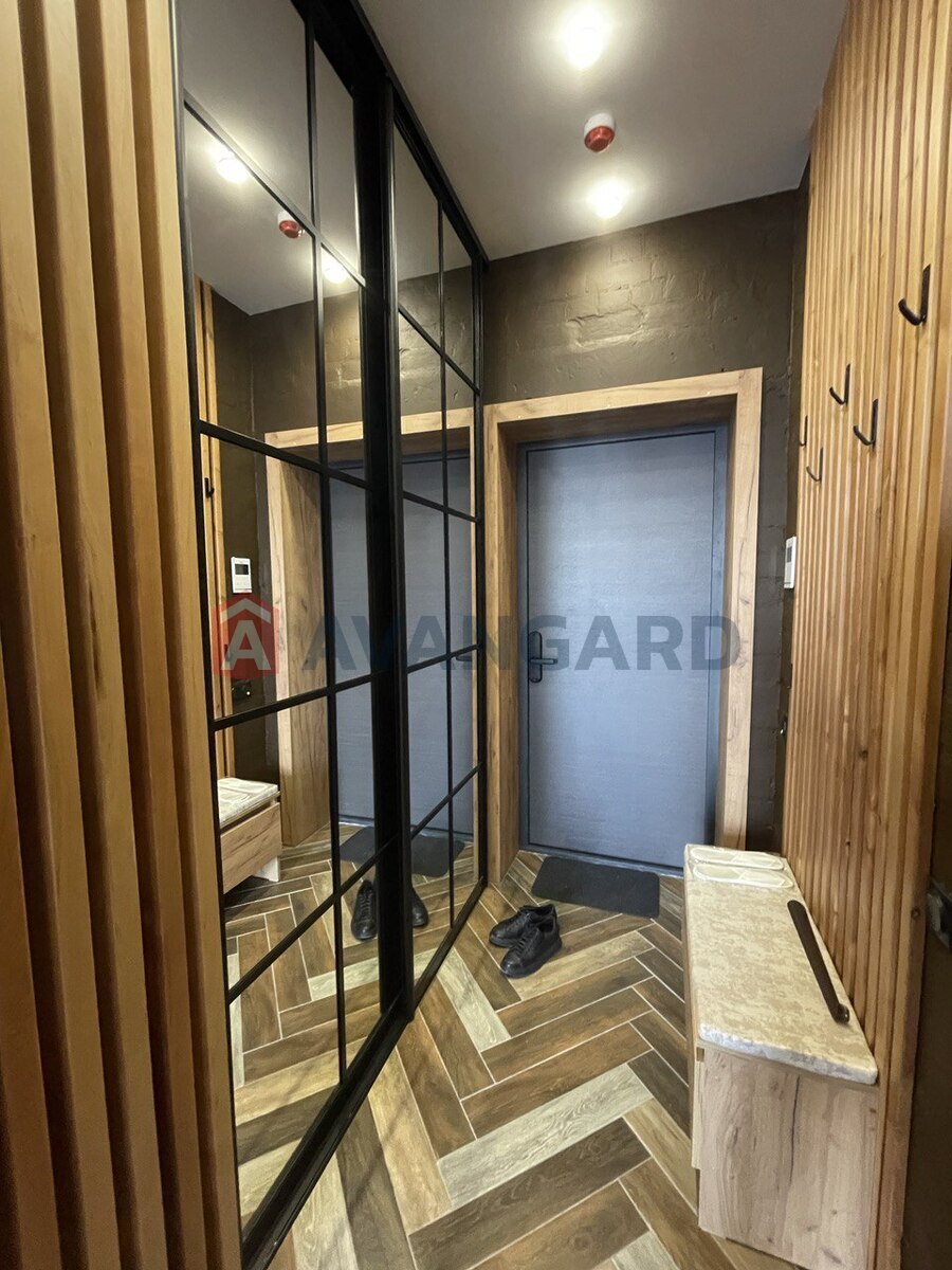 1 ��. ��������, 42/-/- ��. �., 9/9 ������ ���� 7