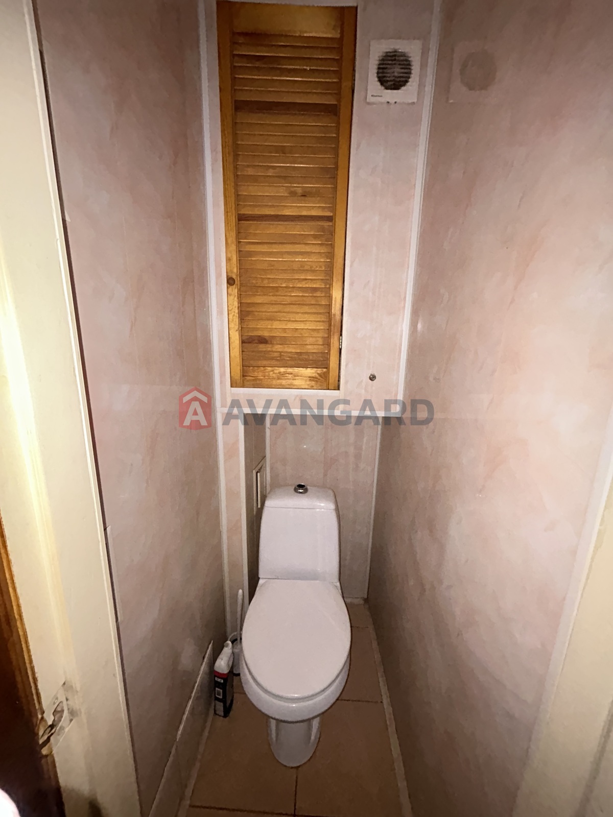 3 ��. ��������, 65/40/8 ��. �., 5/9 ������ ���� 15