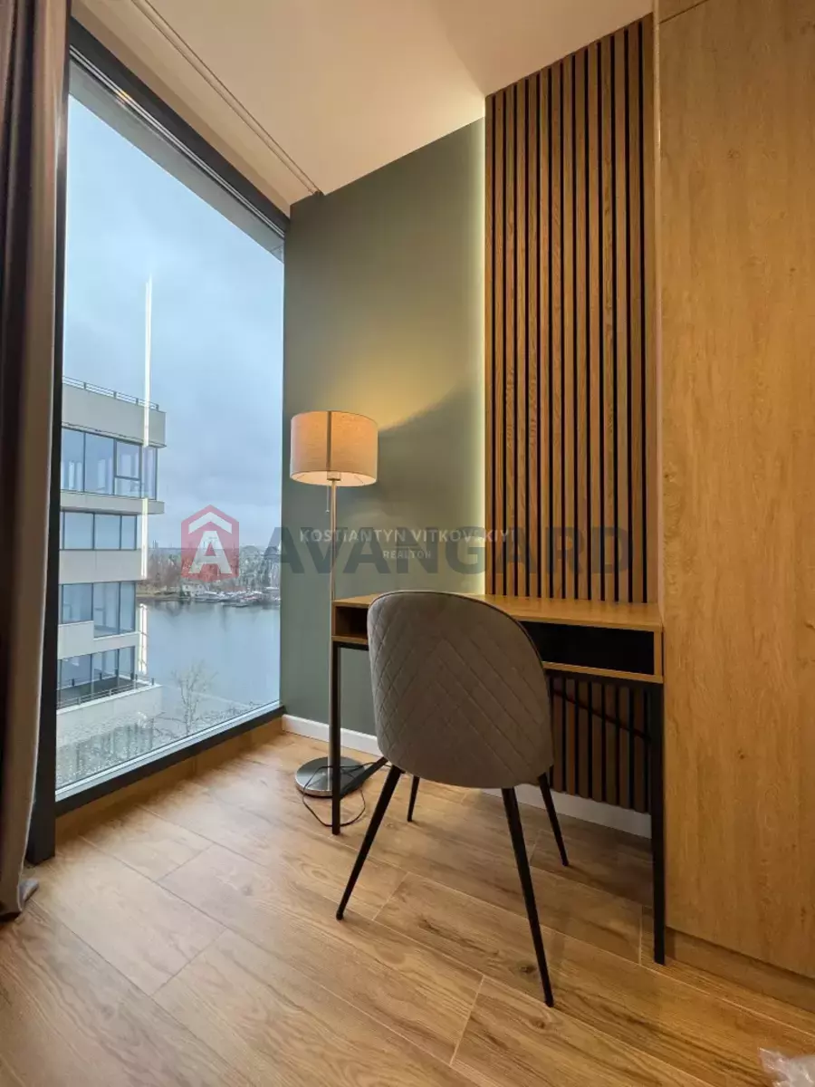 2 ��. ��������, 55/-/18 ��. �., 7/13 ������ ���� 7