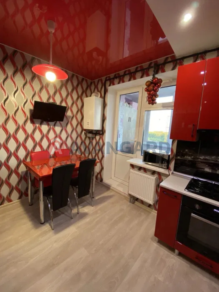 1 ��. ��������, 55/-/12 ��. �., 8/11 ������ ���� 5