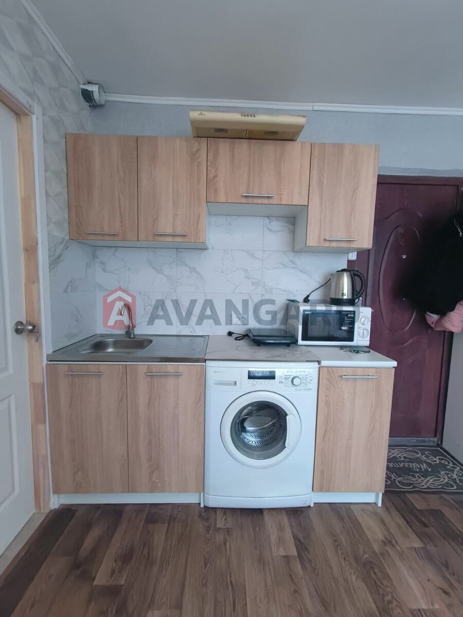 2 ����. ��������, 30/-/- ��. �., 2/5 ���� ���� 12