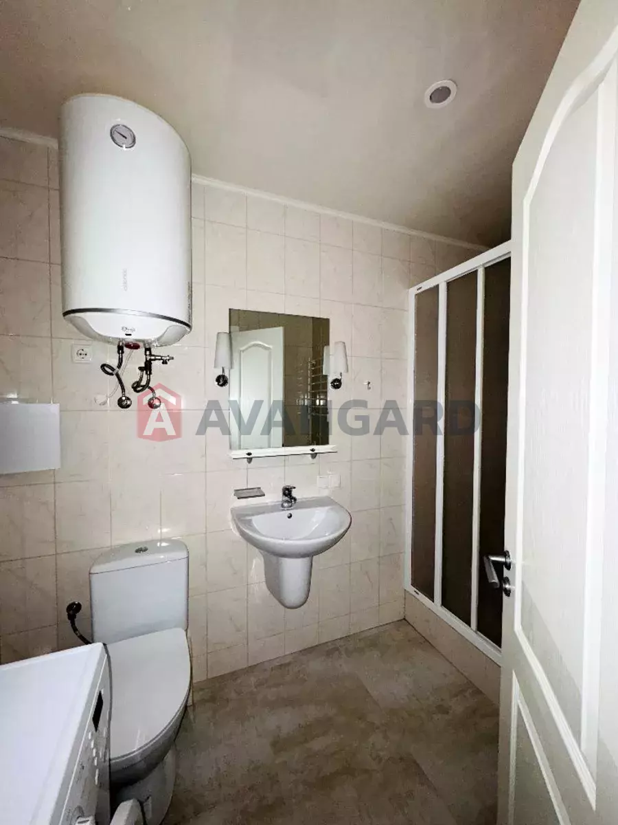 1 ����. ��������, 40/-/8 ��. �., 4/16 ���� ���� 5