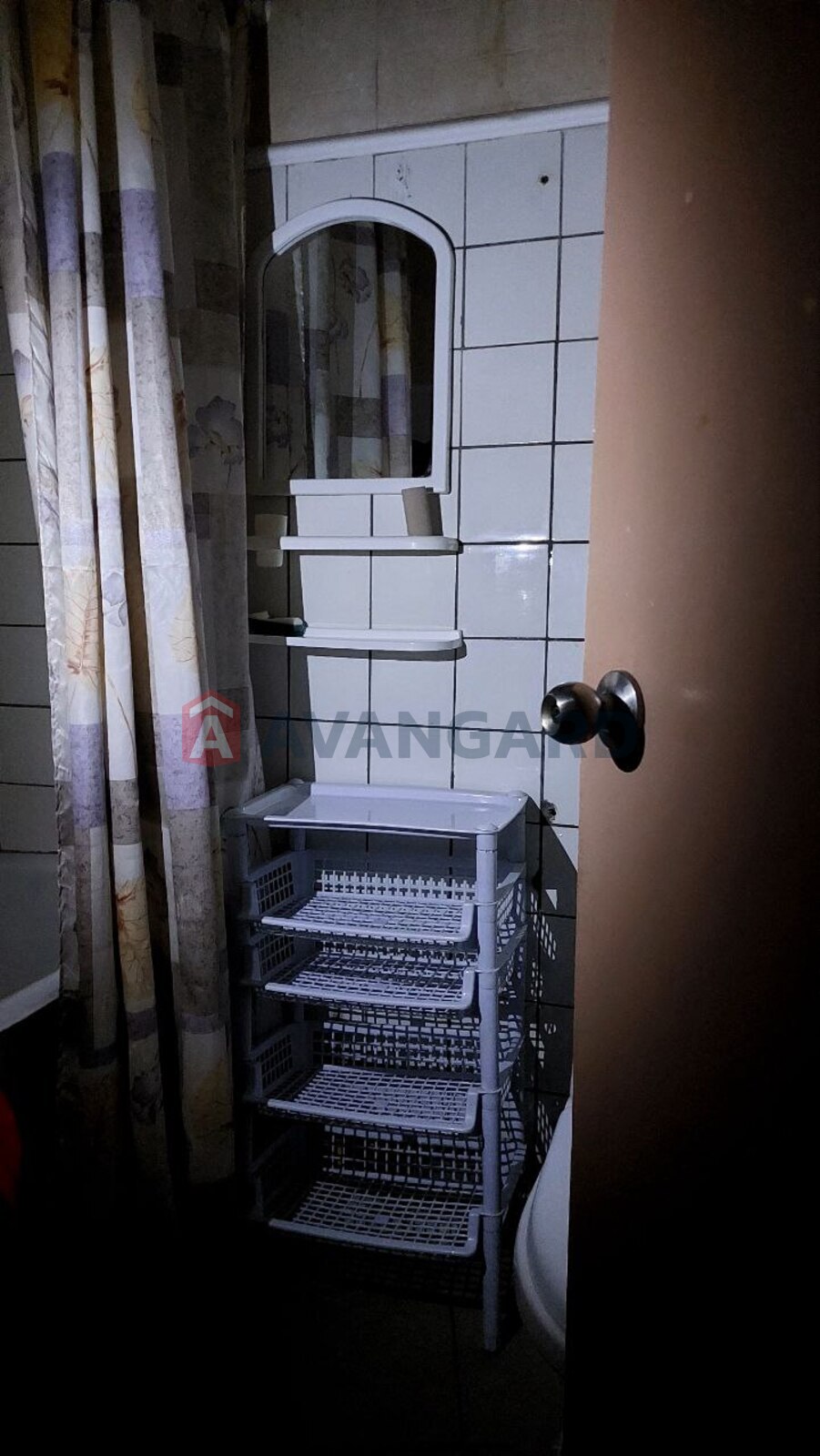 1 ��. ��������, 31/-/5 ��. �., 2/5 ������ ���� 9