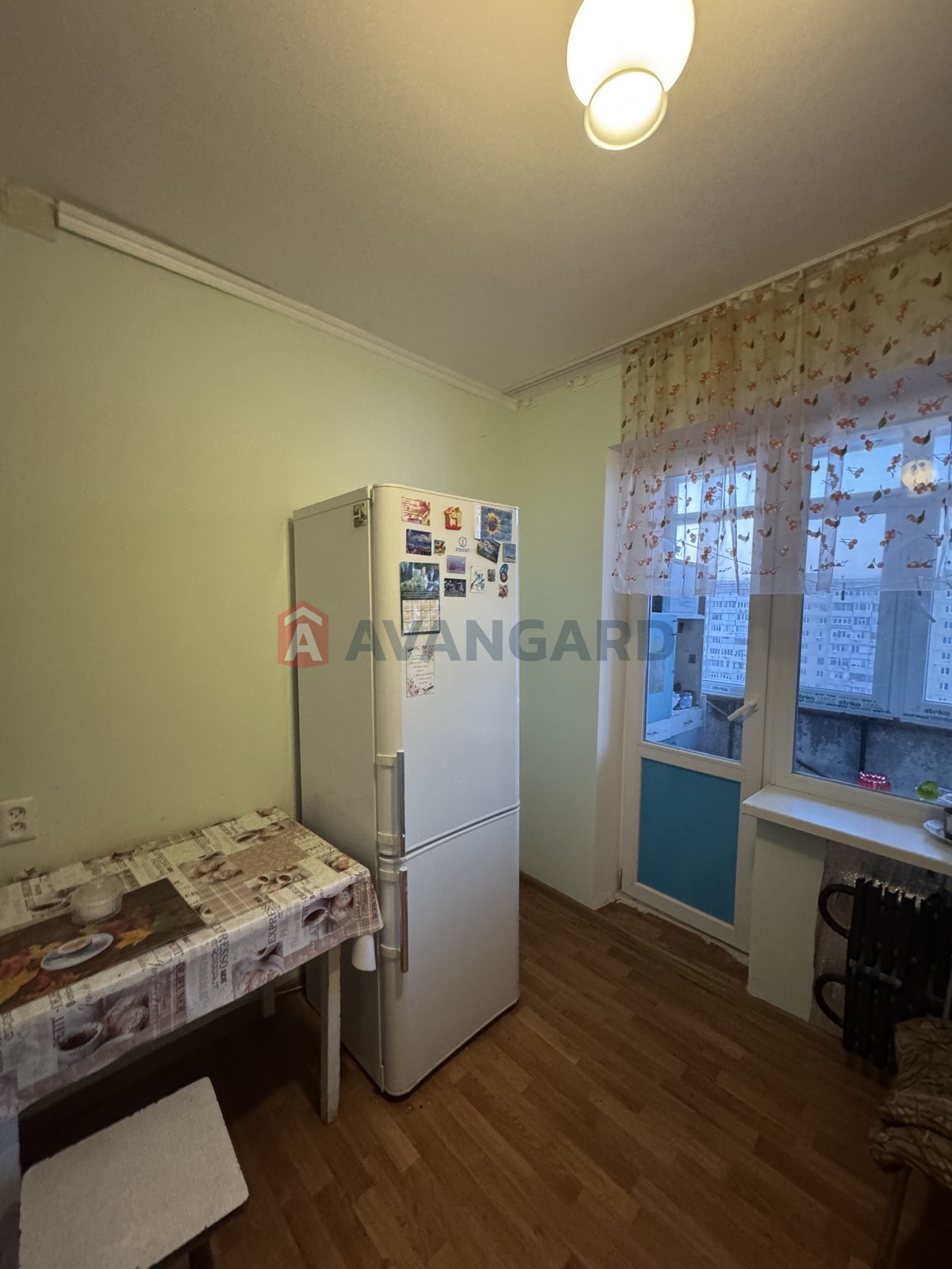 1 ��. ��������, 30/-/7 ��. �., 8/9 ������ ���� 1