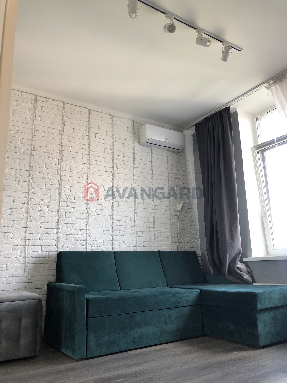 1 ��. ��������, 30/15/8 ��. �., 10/10 ������ ���� 2