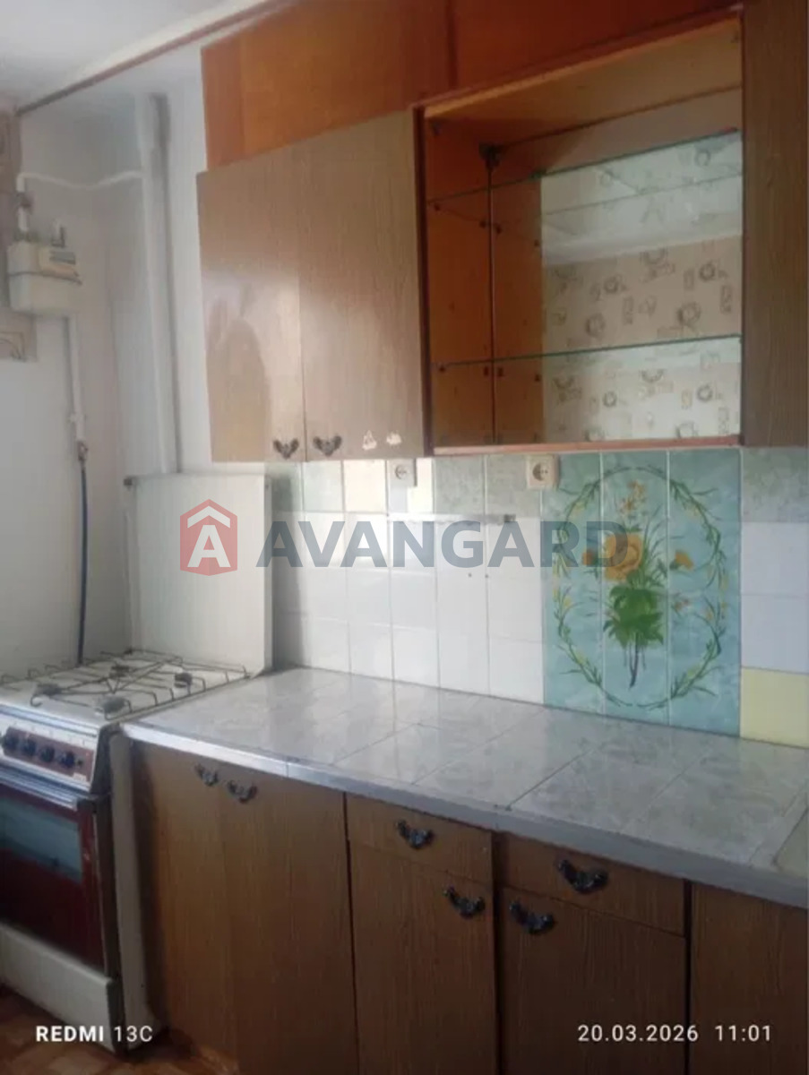 1 ��. ��������, 37/-/9 ��. �., 8/9 ������ ���� 1