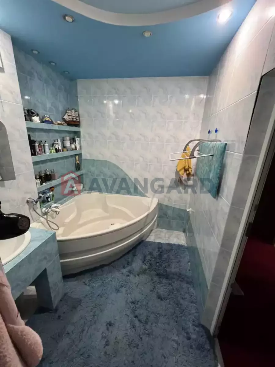 2 ����. ��������, 65/-/- ��. �., 8/16 ���� ���� 9