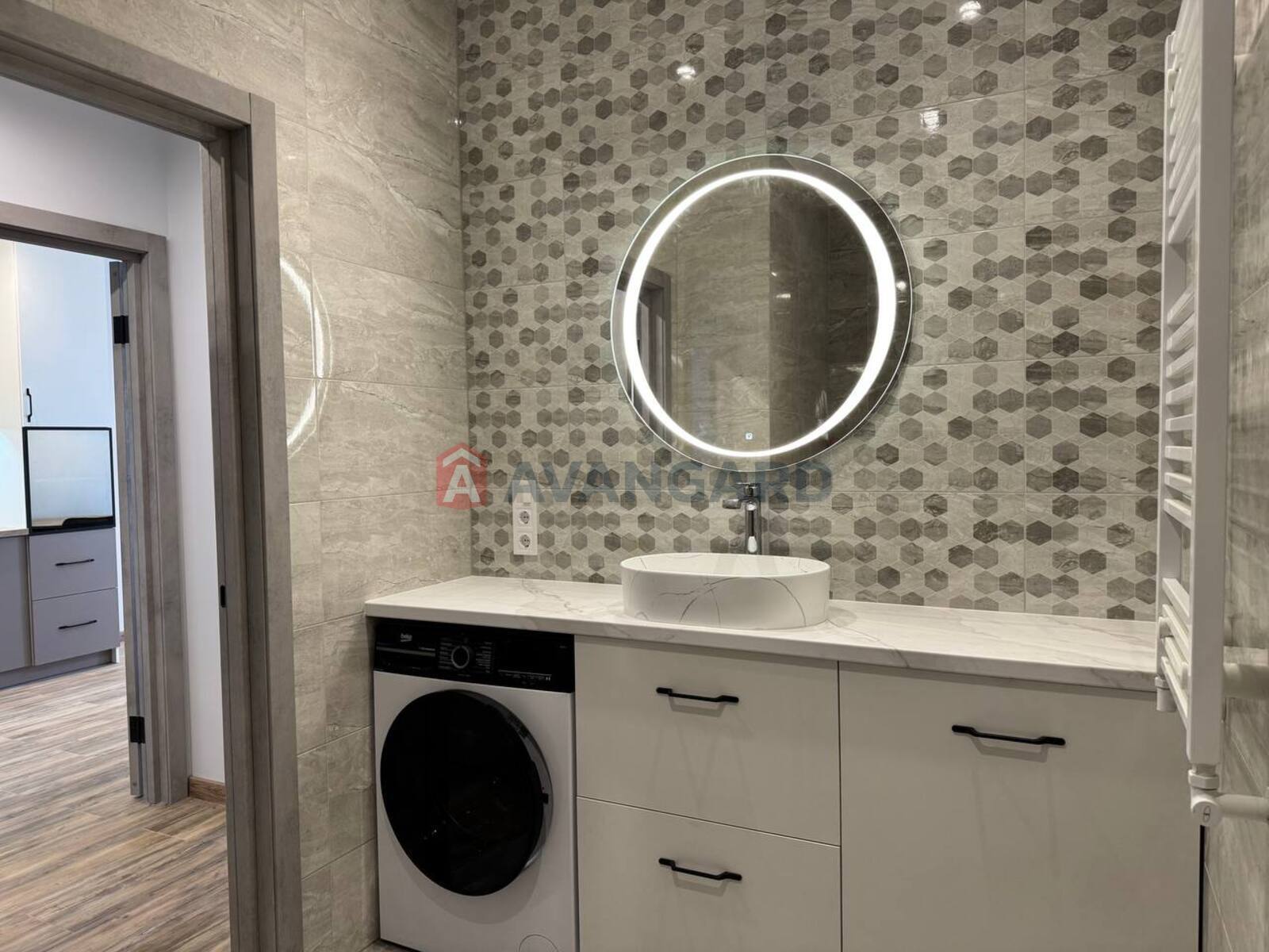 1 ��. ��������, 45/15/16 ��. �., 4/10 ������ ���� 11