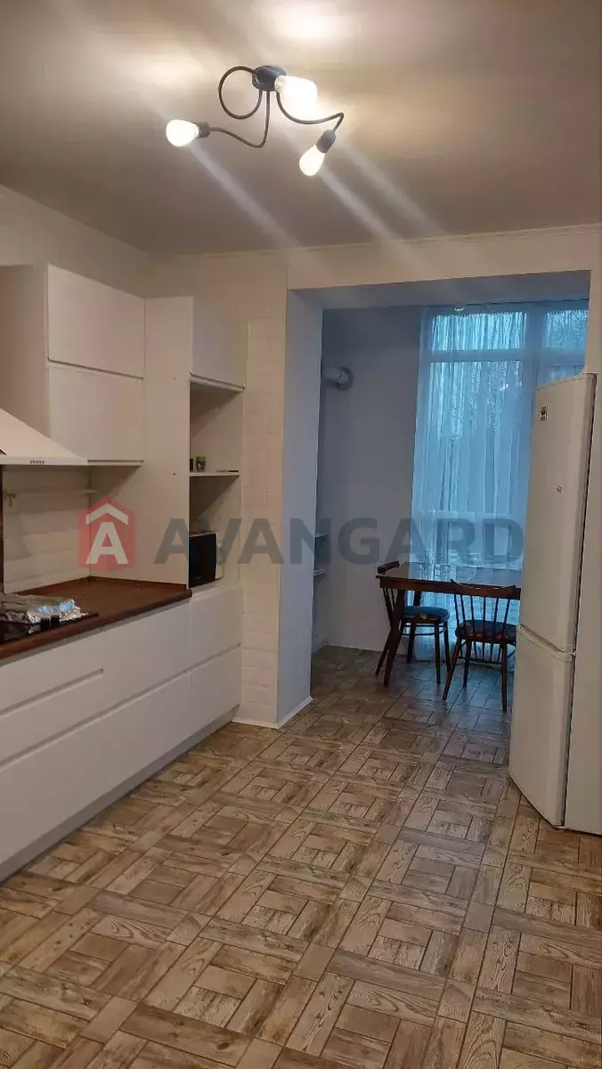 1 ����. ��������, 47/21/16 ��. �., 2/12 ���� ���� 2