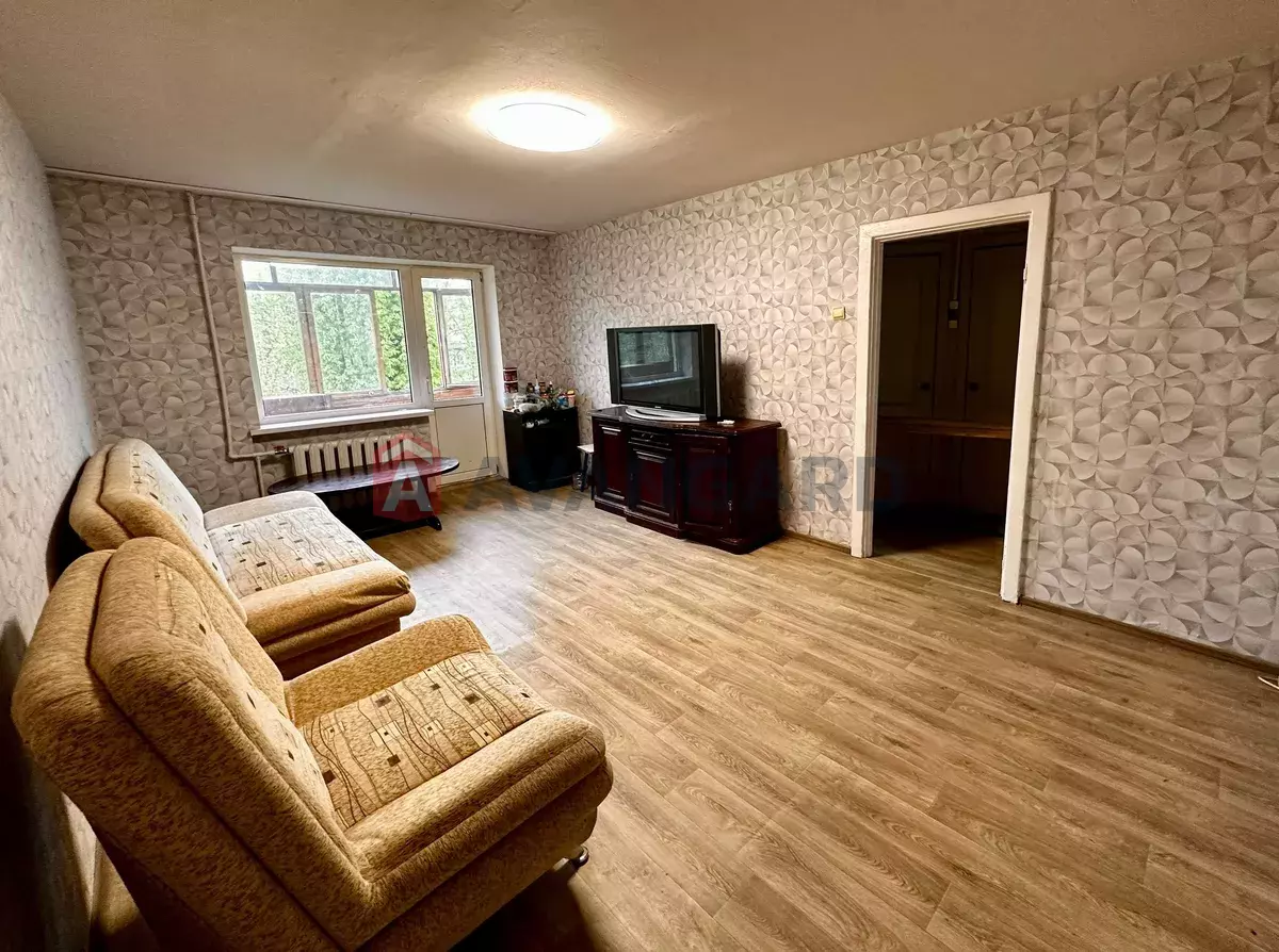 3 ����. ��������, 60/-/6 ��. �., 4/5 ���� ���� 4