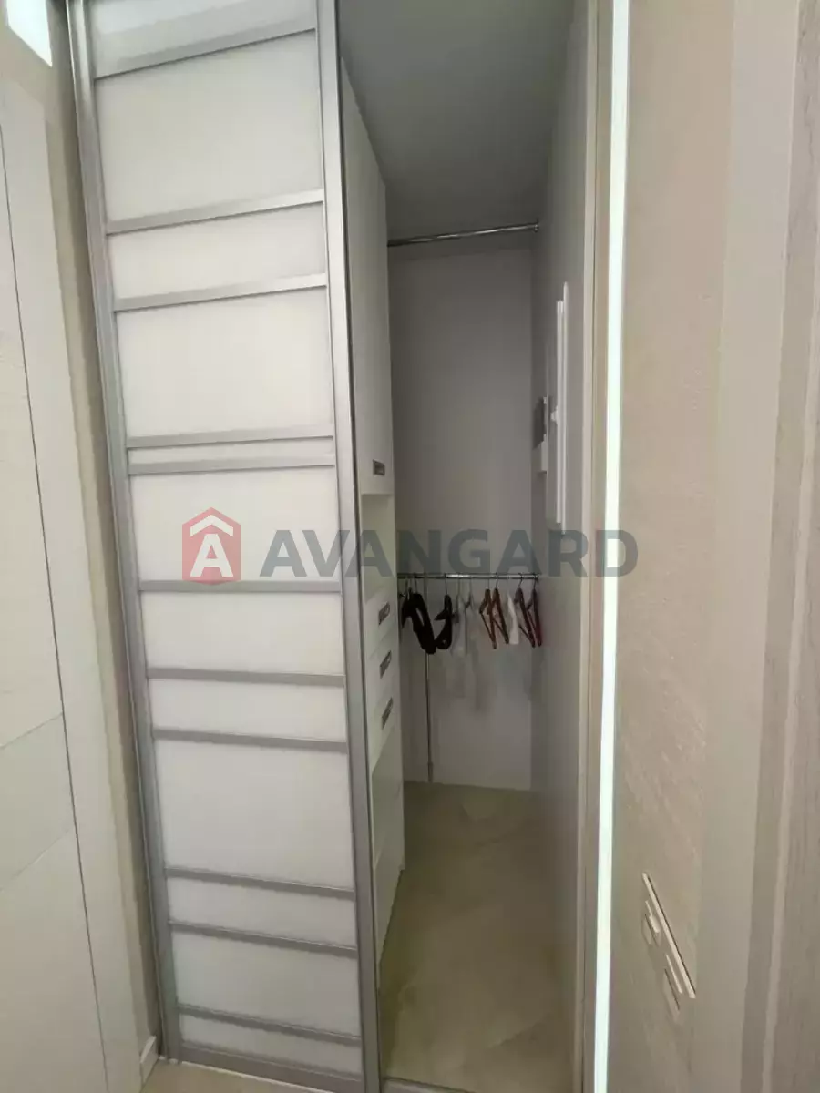 2 ��. ��������, 47/-/- ��. �., 7/17 ������ ���� 7