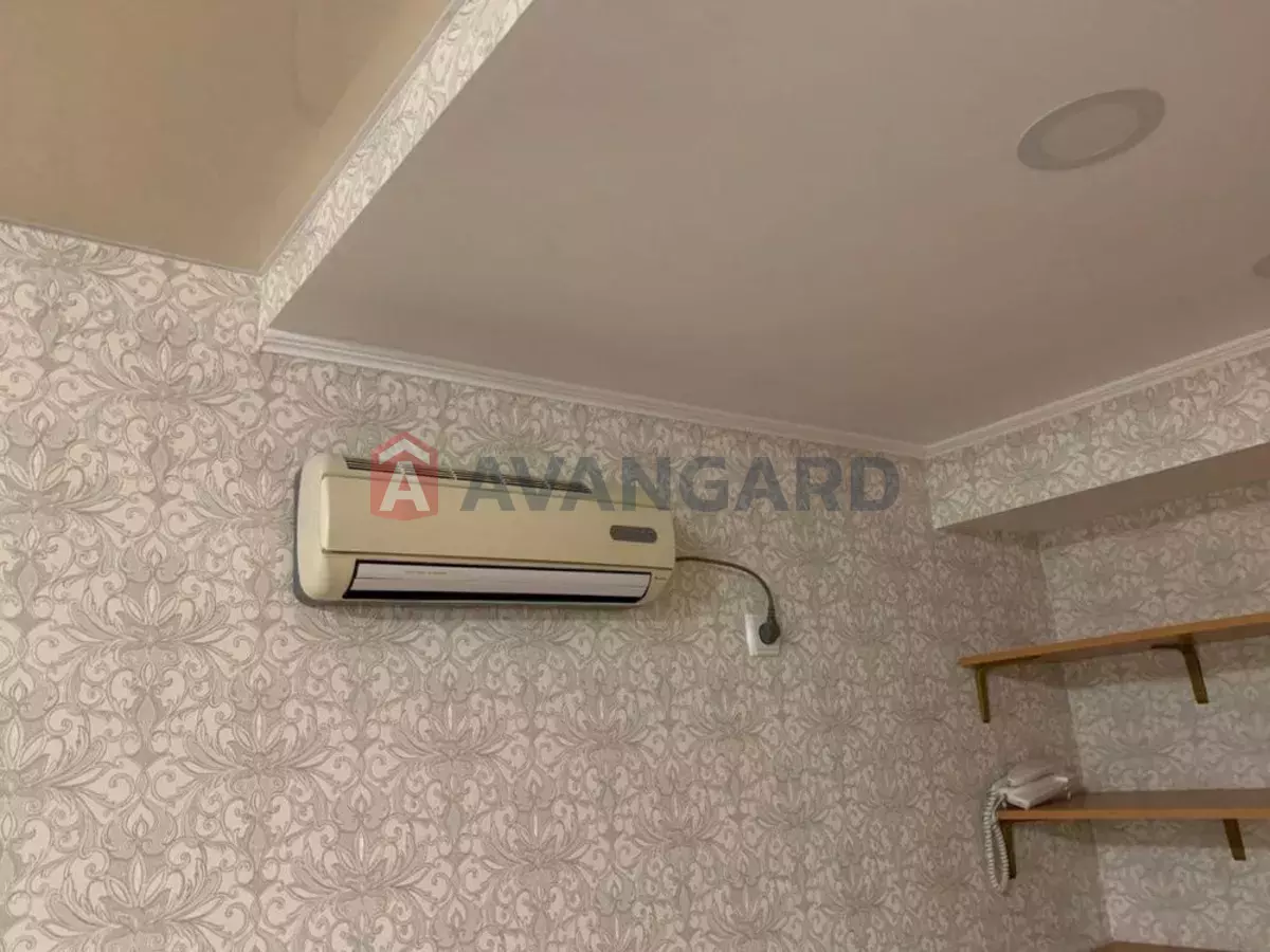 1 . , 37/-/8 . ., 5/9   7