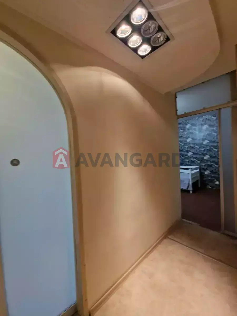 2 ����. ��������, 51/-/9 ��. �., 7/10 ���� ���� 11