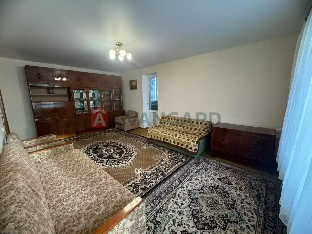 1 . , 40/-/- . ., 8/9   12