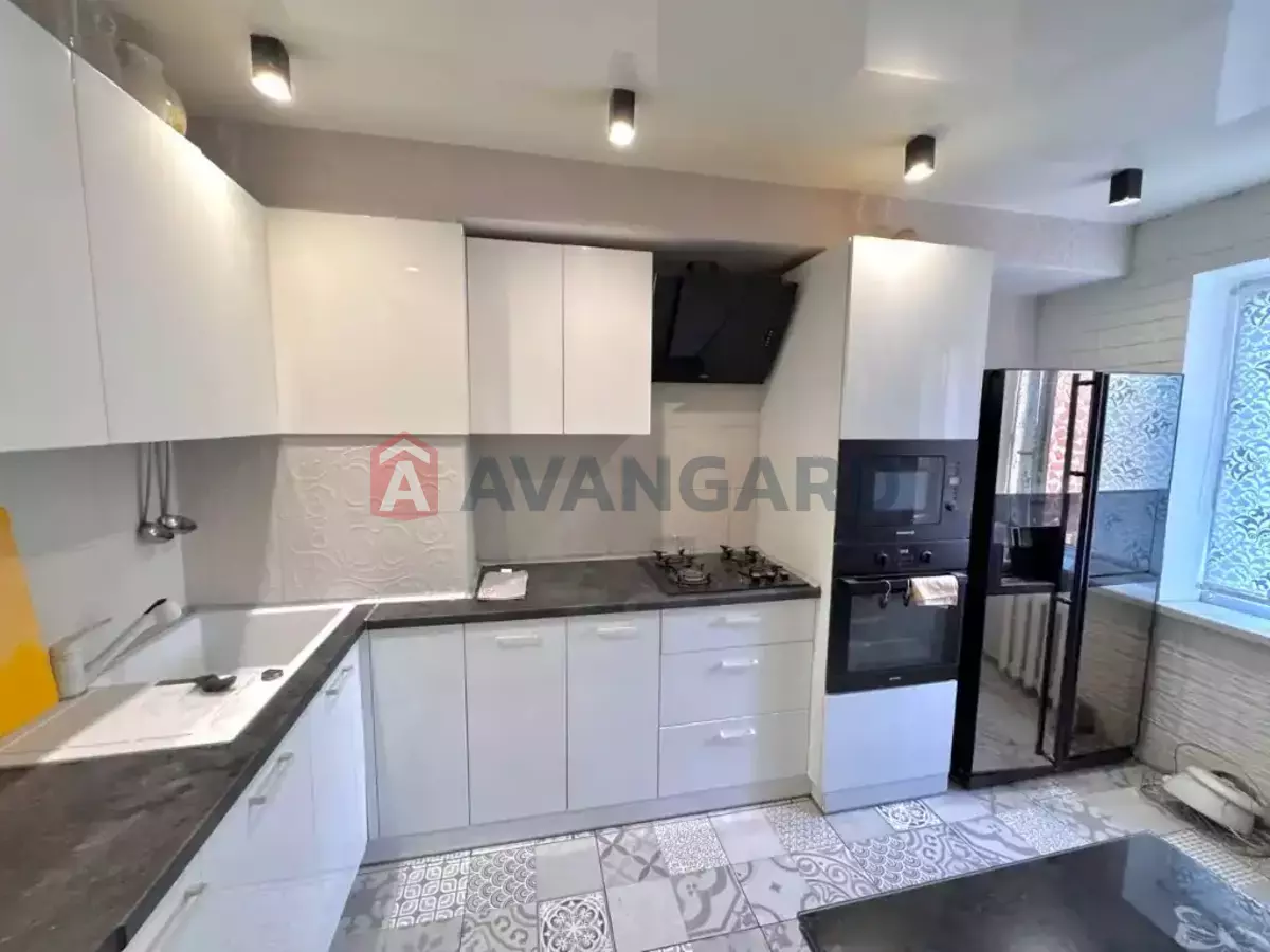 2 ����. ��������, 67/-/9 ��. �., 6/9 ���� ���� 2