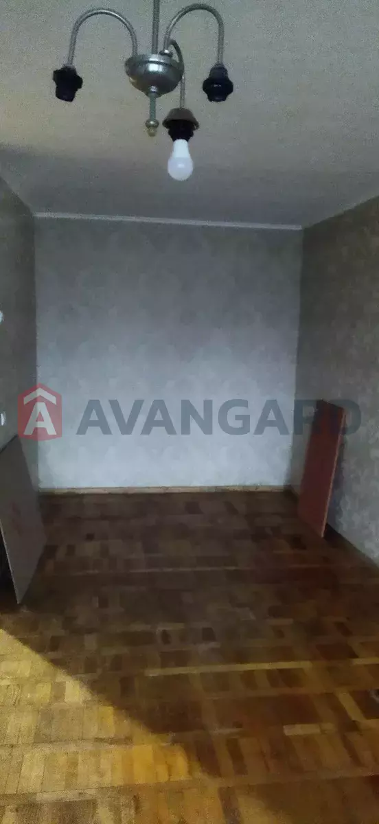 1 ����. ��������, 30/-/8 ��. �., 4/16 ���� ���� 9