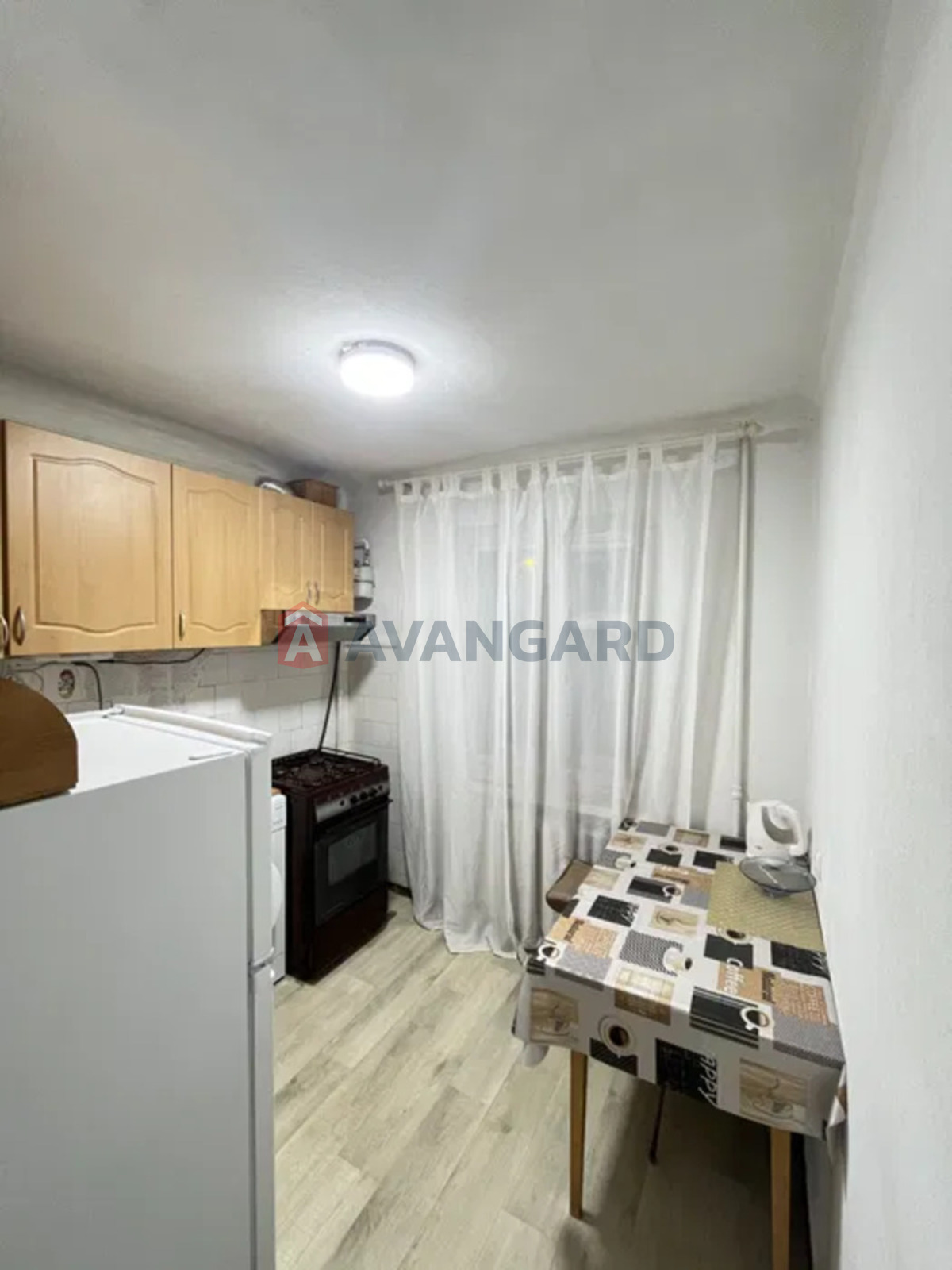 2 кім. квартира, 42/-/6 кв. м., 2/5 поверх фото 1 2 кім. квартира, 42/-/6 кв. м., 2/5 поверх фото 1