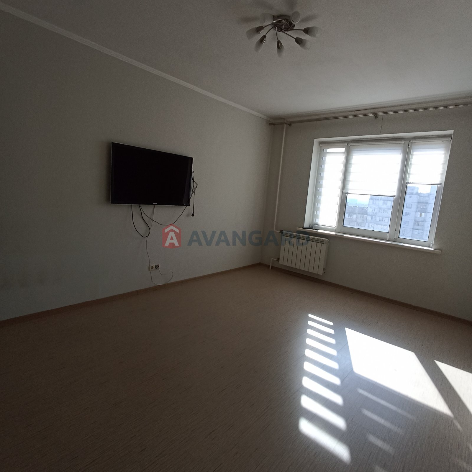 2 ��. ��������, 53/-/- ��. �., 14/15 ������ ���� 15