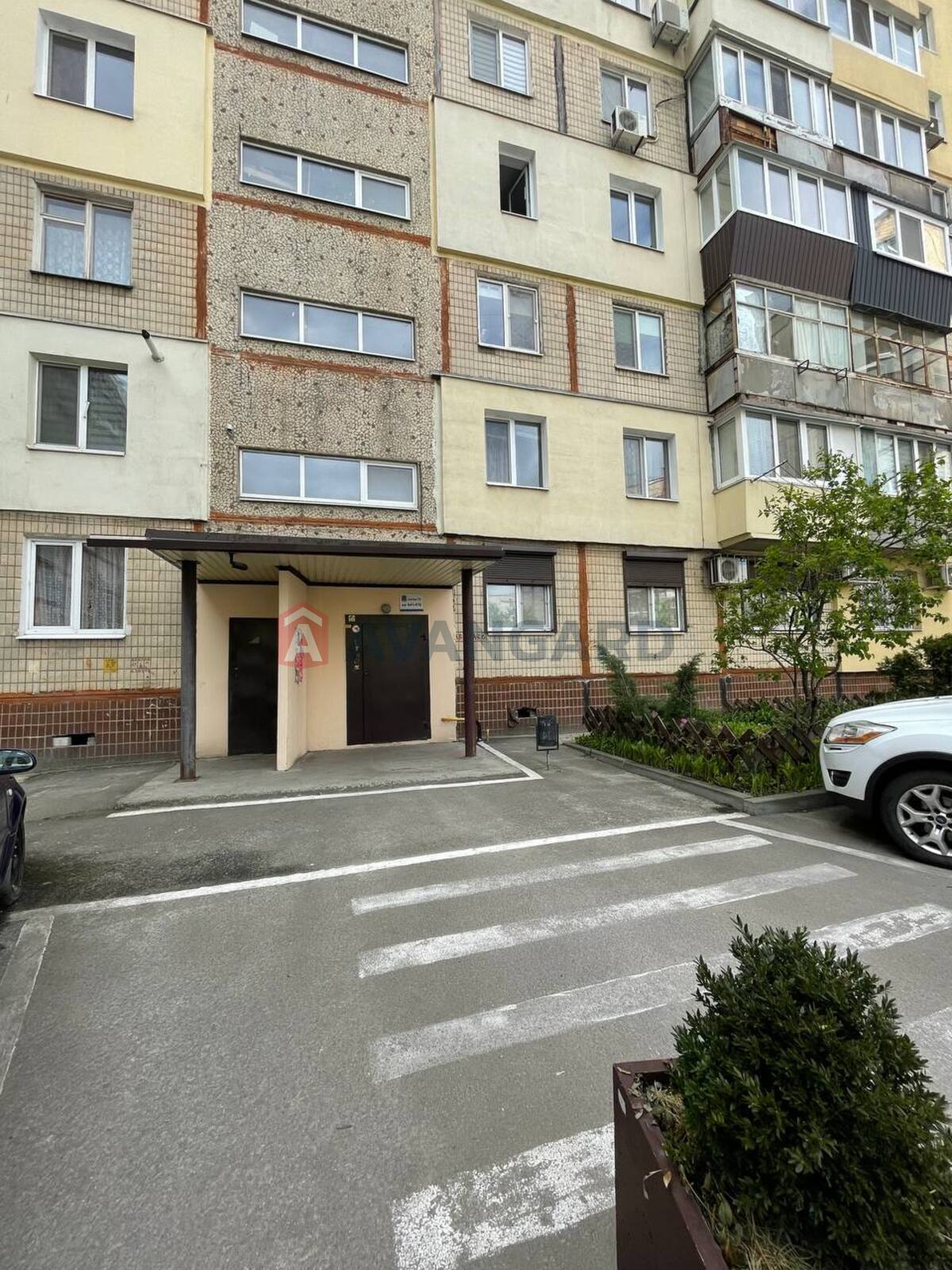 2 ��. ��������, 46/28/9 ��. �., 7/9 ������ ���� 15