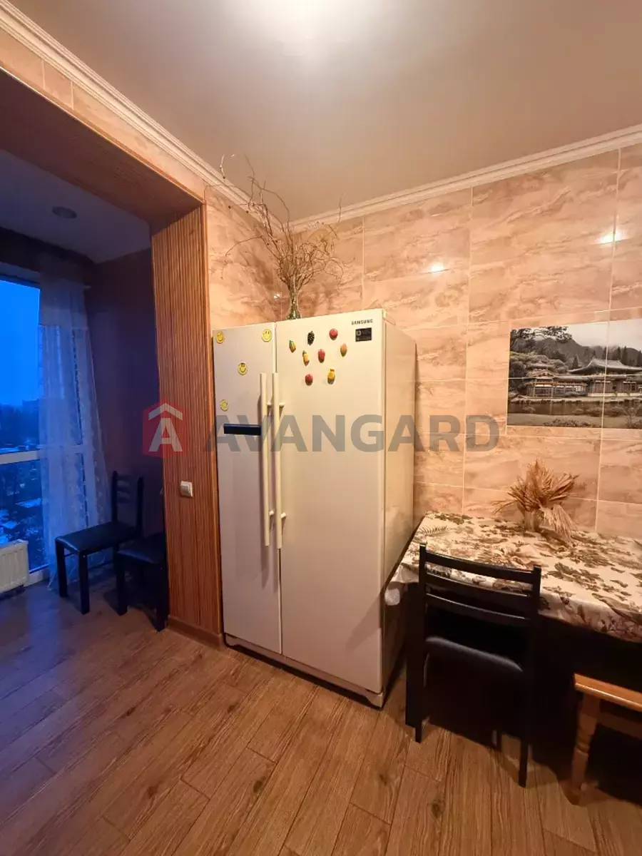 1 ����. ��������, 63/-/- ��. �., 10/10 ���� ���� 11