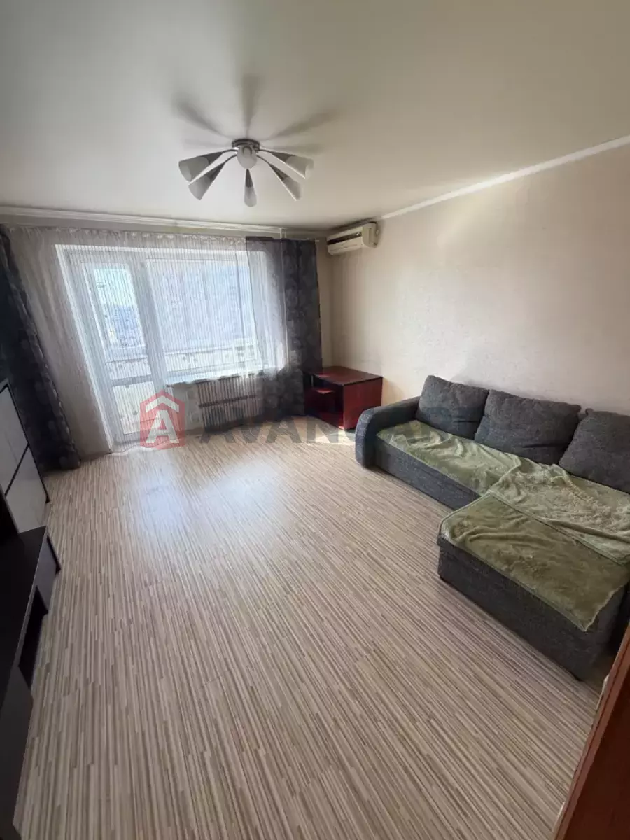 3 ����. ��������, 66/-/9 ��. �., 9/10 ���� ���� 6