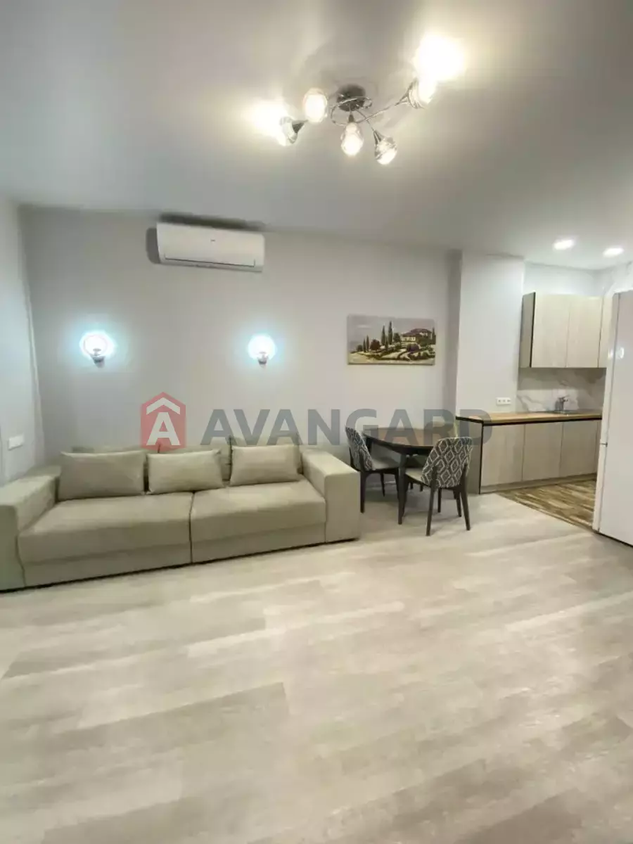 2 ��. ��������, 57/-/- ��. �., 8/12 ������ ���� 4