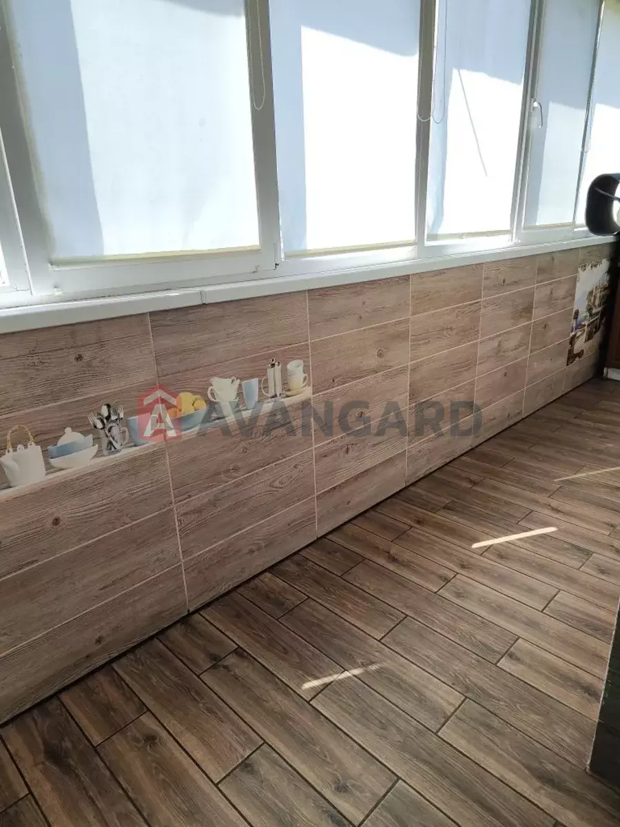 3 ��. ��������, 75/-/10 ��. �., 14/15 ������ ���� 8