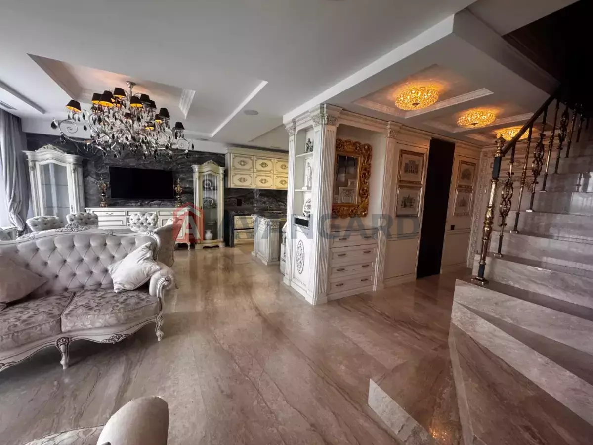 4 ��. ��������, 150/-/- ��. �., 7/8 ������ ���� 4