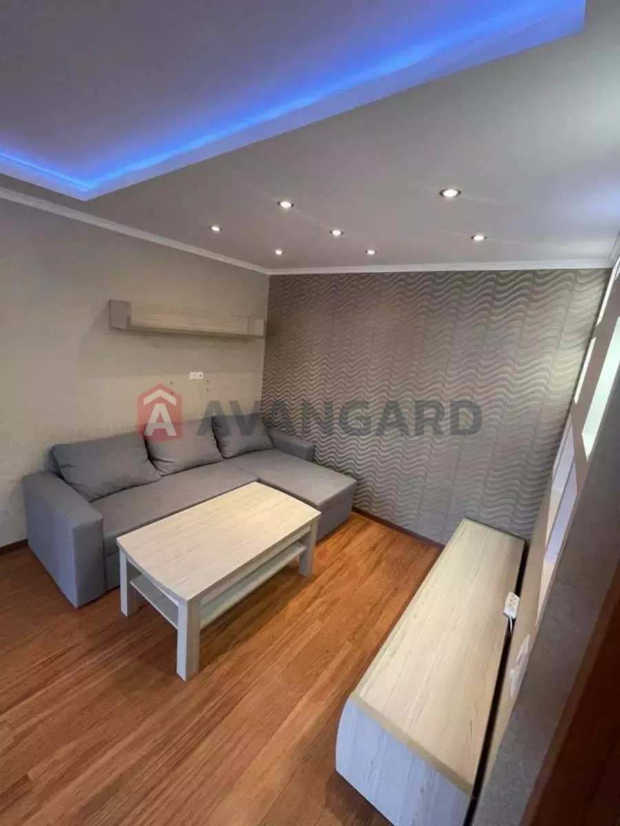 3 ����. ��������, 60/-/8 ��. �., 1/9 ���� ���� 1