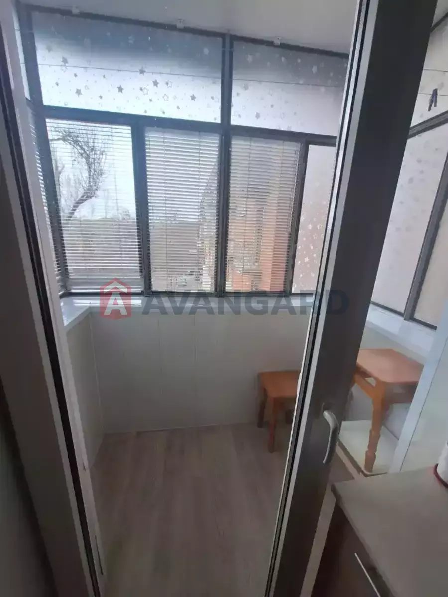 1 ����. ��������, 45/-/8 ��. �., 4/6 ���� ���� 6